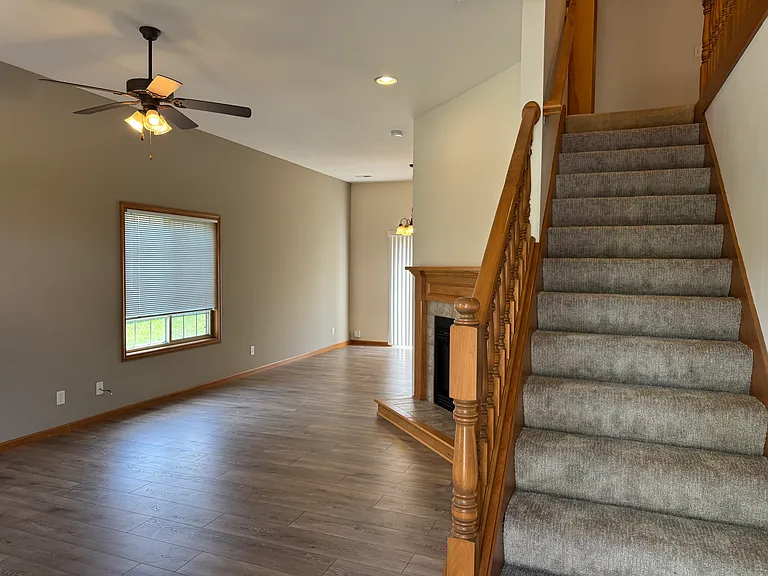 4405 Freedom Creek Dr — Photo 2