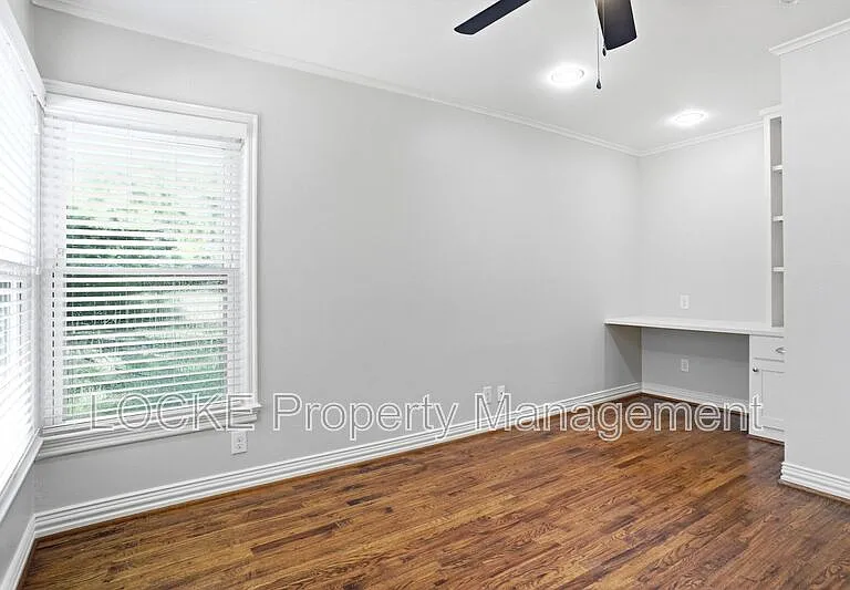 3528 Rogers Ave — Photo 8