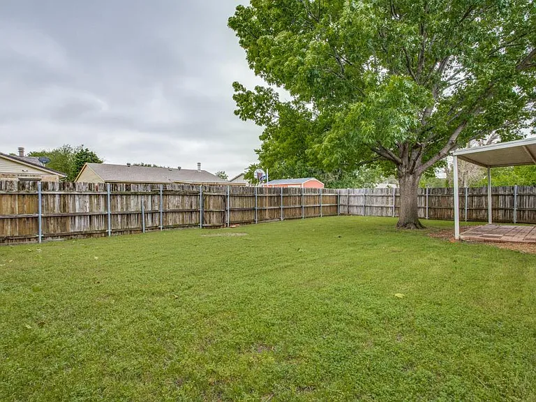 5532 Gibson Dr — Photo 22