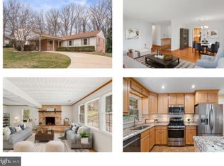 12305 Oakwood Dr, Woodbridge, VA 22192