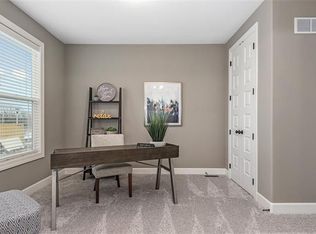 16964 S Hunter St, Olathe, KS 66062