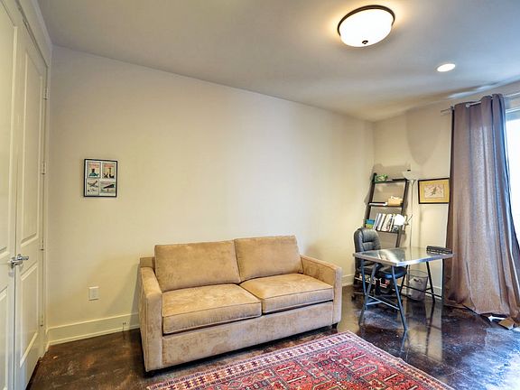 2nd image of 1409 Rosewood St