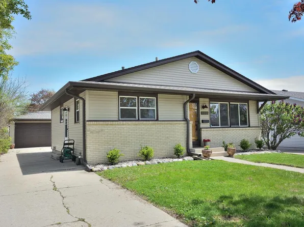 6027 50th AVENUE, Kenosha, WI 53142