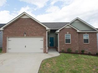 839 Shelton Cir, Clarksville, TN 37042
