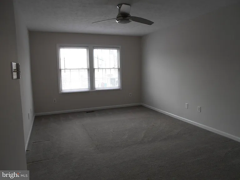 1905 Aircraft Ct — Photo 19
