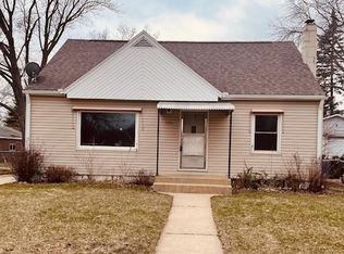 1101 8th Ave NE, Rochester, MN 55906