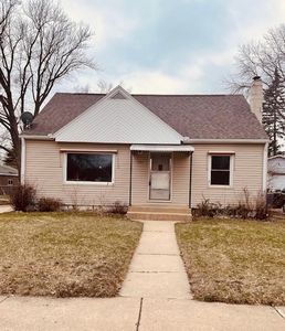 1101 8th Ave NE, Rochester, MN, 55906