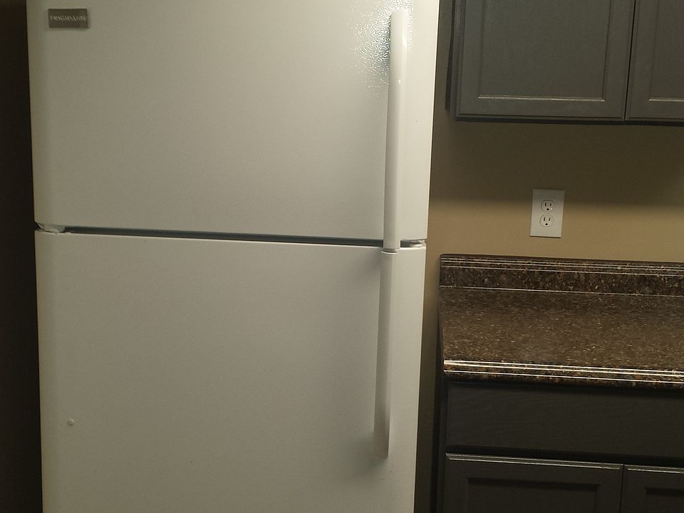 1st image of 7673 Melissa Ct N