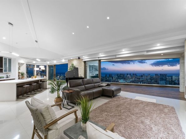 2809 Round Top Dr, Honolulu, HI 96822