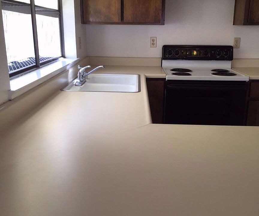 2nd image of 1296 Spruce Ln APT 2