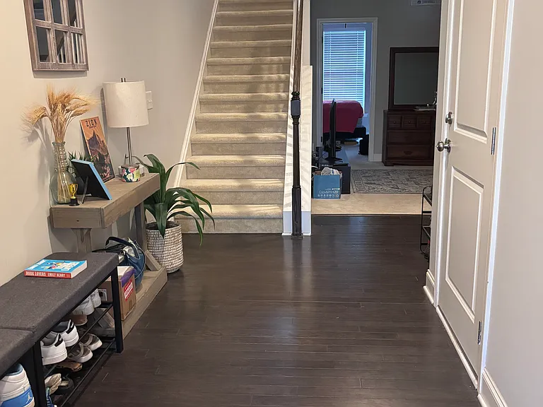 151 Manordale Dr — Photo 24