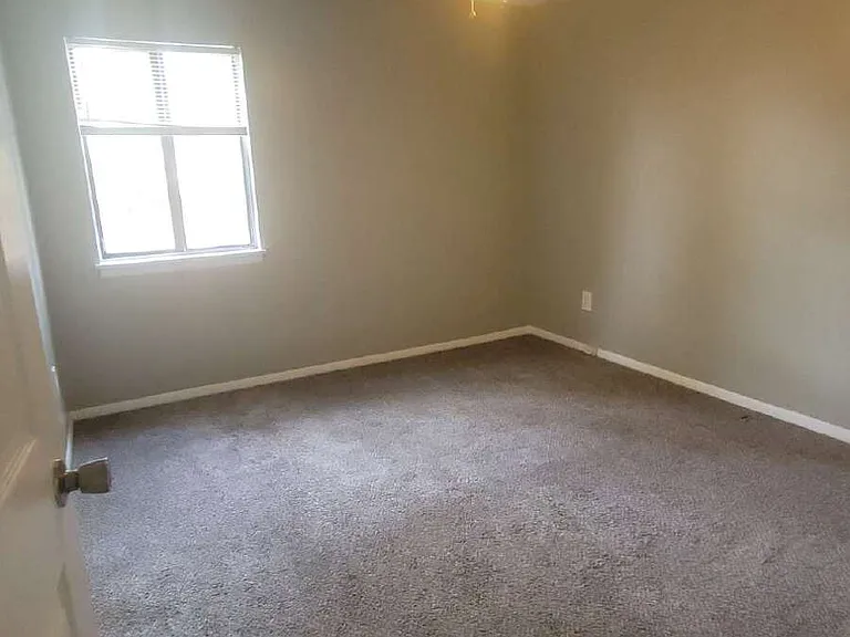 906 Candlewood Dr NW #A — Photo 15