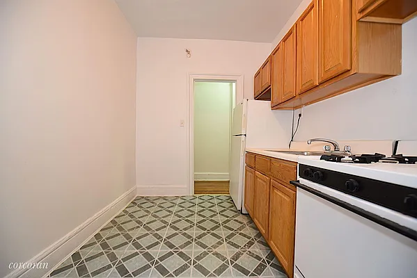 Rented by Corcoran | media 31