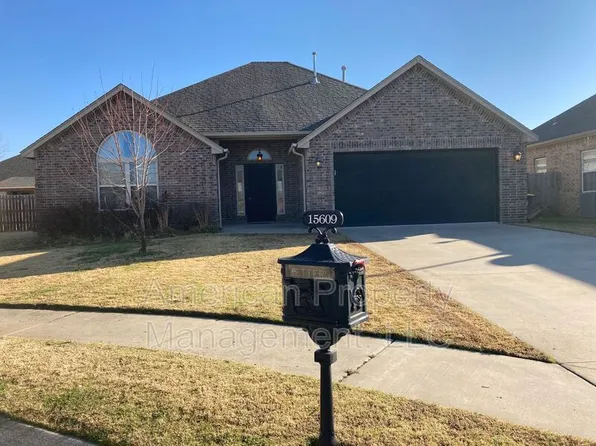 15609 S Broadway St, Glenpool, OK 74033