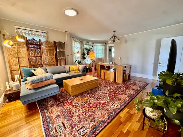 89 Burget Ave, Medford, MA