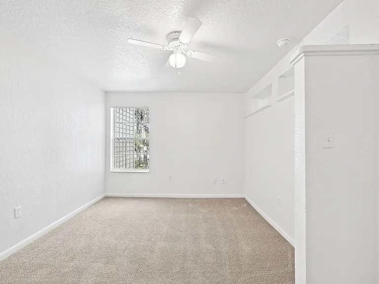Park Avenue Villas — Photo 25