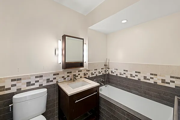 Rented by Compass | media 22