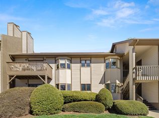 201 Racquet Club Rd #11, Asheville, NC 28803