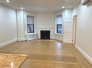 17 Newbury St #4, Boston, MA 02116