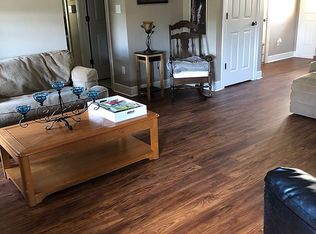 444 Elizabeth Dr, Branson, MO 65616