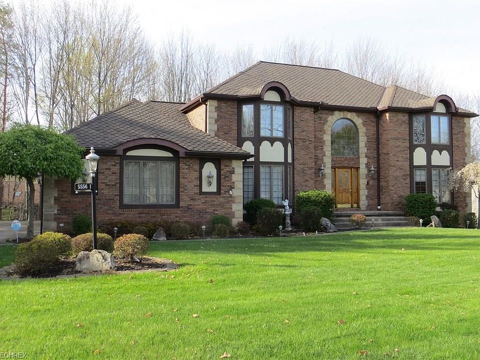 1st image of 5556 Forest Ln