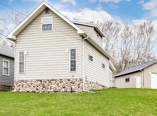 5311 Columbia St, Duluth, MN 55807