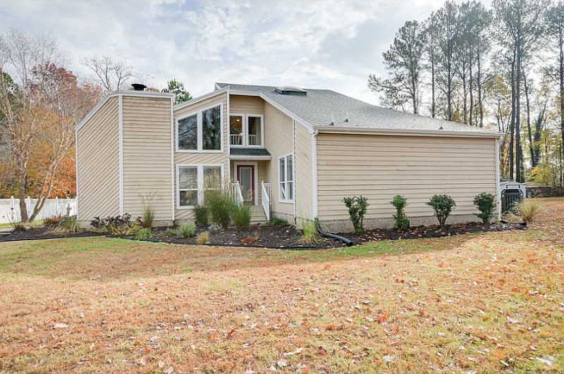 1st image of 1001 Camino Ct