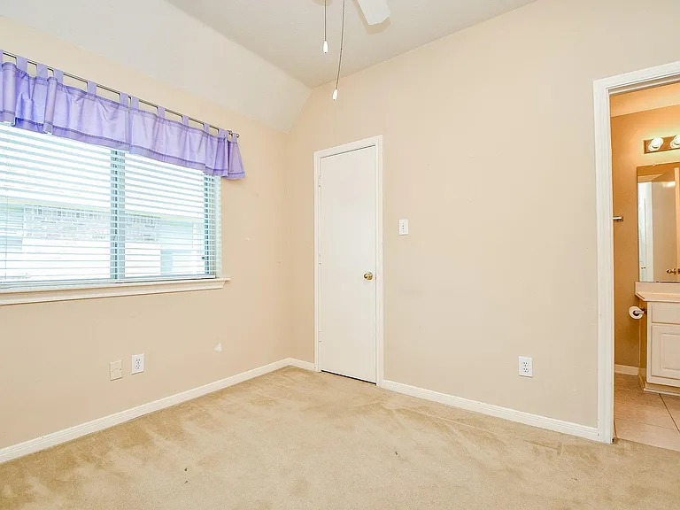 1816 Oak Lodge Dr — Photo 18