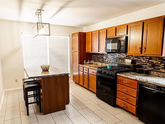 4th image of 4933 High Crest Ct