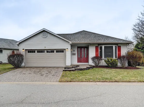 2 Brasher Dr, Tillsonburg, ON N4G 5T2