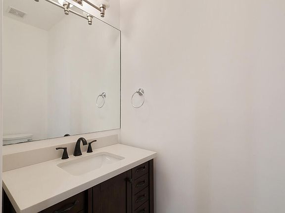 5th image of 2502 N Dixie Highway #17