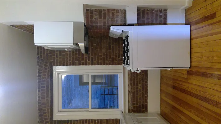 Rented by THOMAS F CAMPENNI CO | media 20