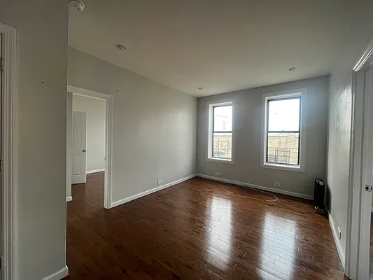 Rented by Premier One Realty LLC | media 16