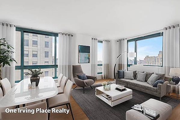1st image of 1 Irving Pl APT V26b