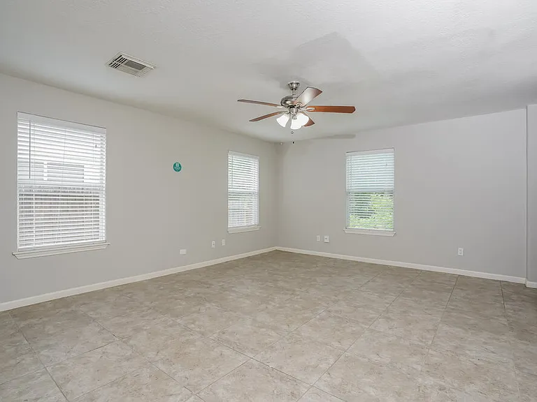 2823 Cypress Island Dr — Photo 6