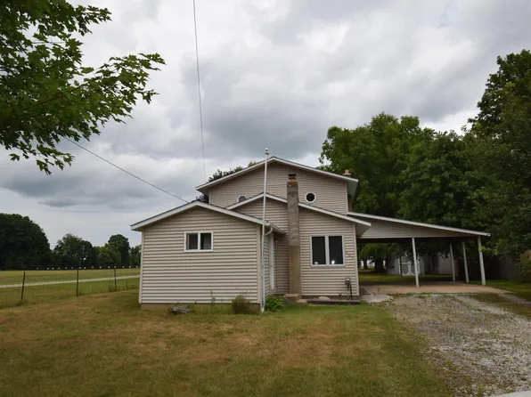 603 Prospect St, Hartford, MI 49057