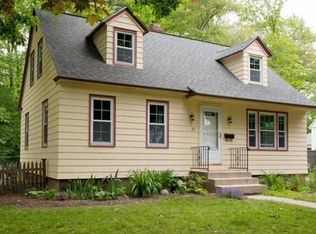 85 Harrison Ave, Greenfield, MA 01301