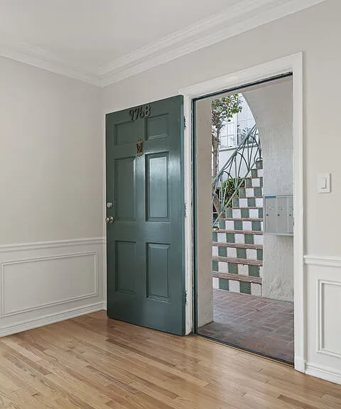 9768 W Olympic Blvd — Photo 17