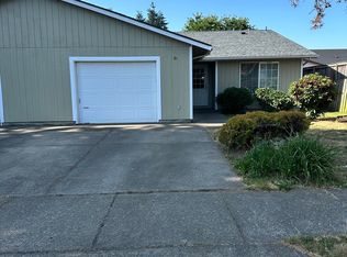 1401 W Locust St #1401, Stayton, OR