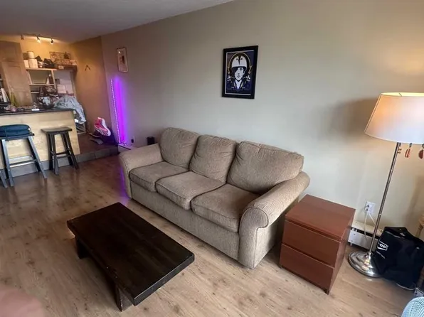 1236 N 15th Ave SW #705, Calgary, AB T3C 0X5