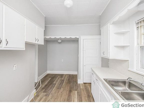 4th image of 1039 W 9th St