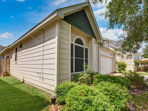 5th image of 12914 Redbud Shores Ln