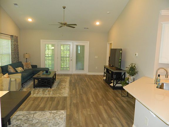 2nd image of 1407 Gooseneck Place #201