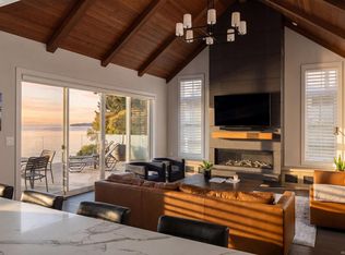 5351 Parker Ave, Saanich, BC V8Y 2N1