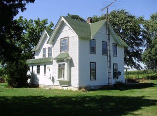 10800 Woodstock Rd, Garden Prairie, IL 61038