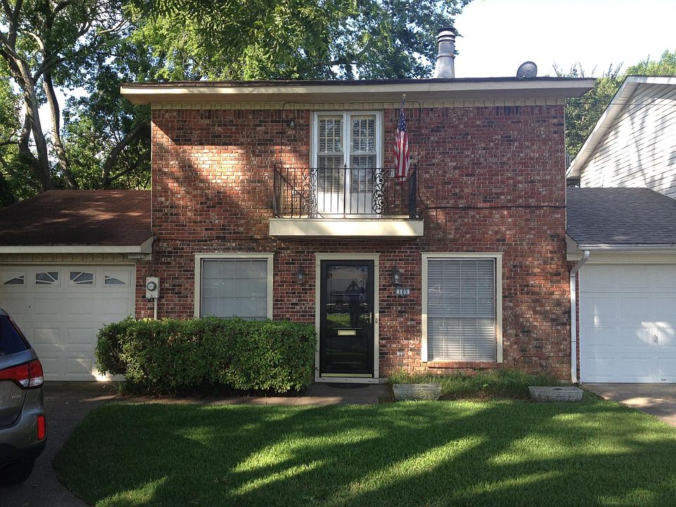 1st image of 105 Albert Ave