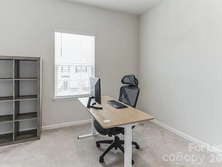 5048 Patton Dr — Photo 20