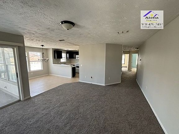 3rd image of 6800-6 Willowbrook Dr