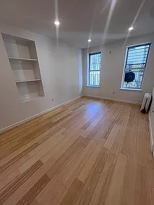 Rented by Level Group | media 1