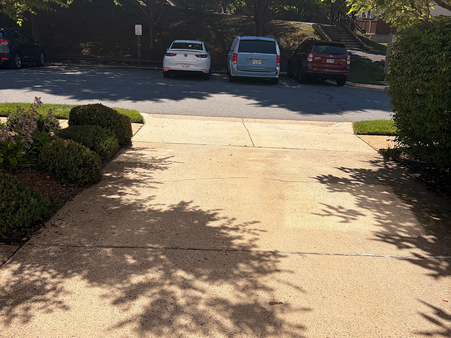 4 bed, 2425 sqft, $1,500 — Photo 3
